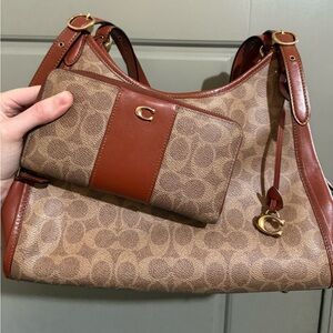 Lori shoulder bag and matching accordion zip wallet !